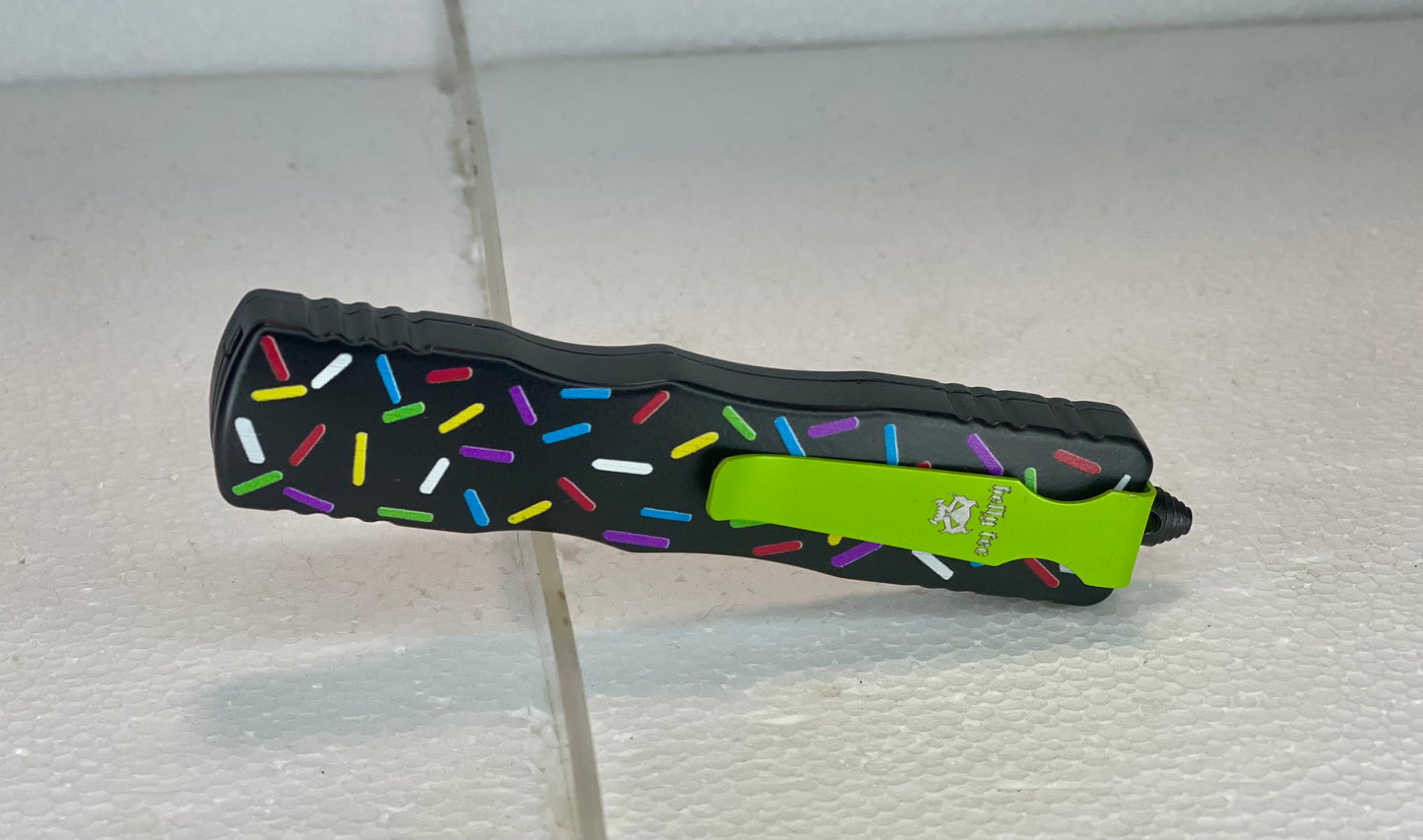 Small Hellion Black Spinkles Titainium
